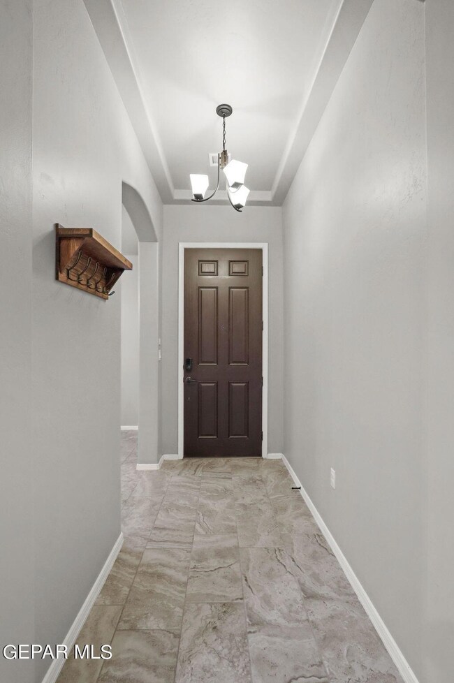 1053 Shields St, El Paso, TX 79928 - photo 5