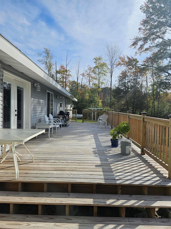 W6939 3 5 Rd, Menominee, MI 49858 - photo 4