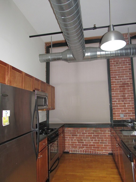 Fremont Lofts unit 309, Worcester, MA 01603 - photo 7