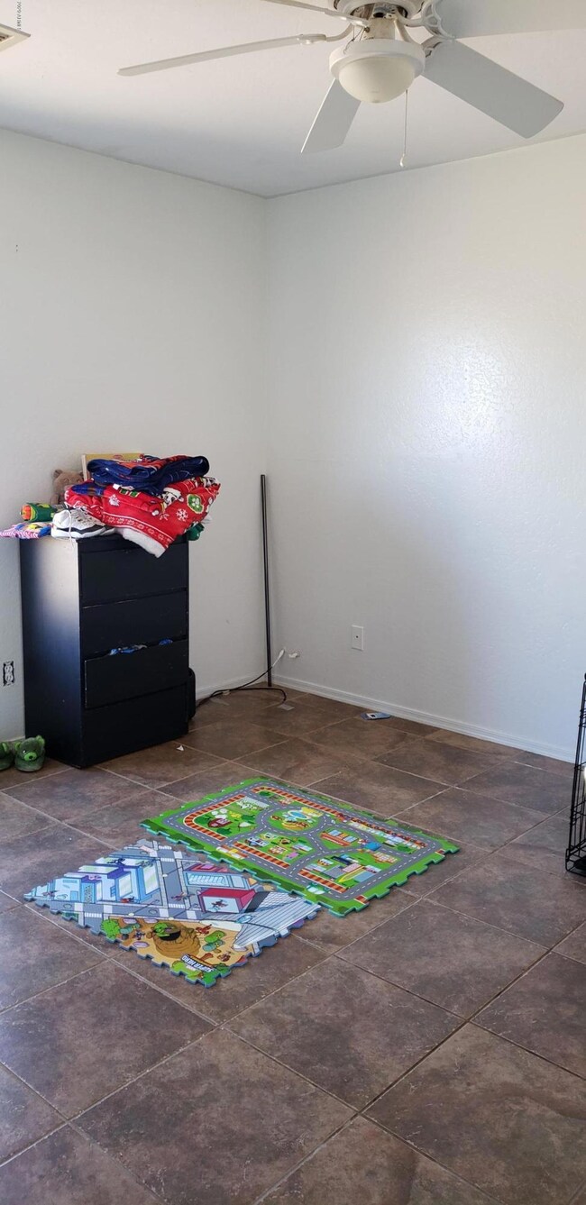 3940 W Giles St, Eloy, AZ 85131 - photo 6