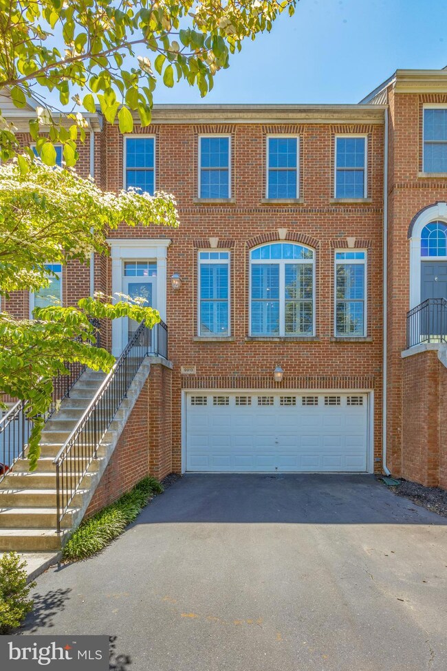 9913 Cyrandall Place, Oakton, VA 22124 - photo 4