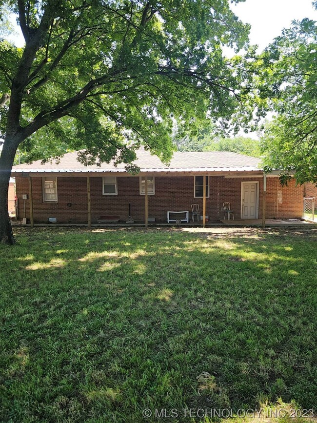 27 Cason St, Ardmore, OK 73401 - photo 2