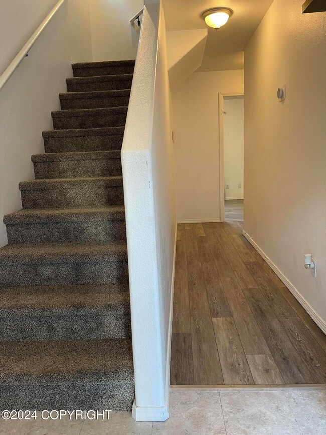 411 Ocean Point Dr unit 82, Anchorage, AK 99515 - photo 2