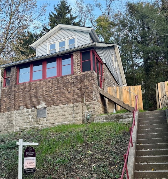 5612 Front St, Verona, PA 15147 - photo 2