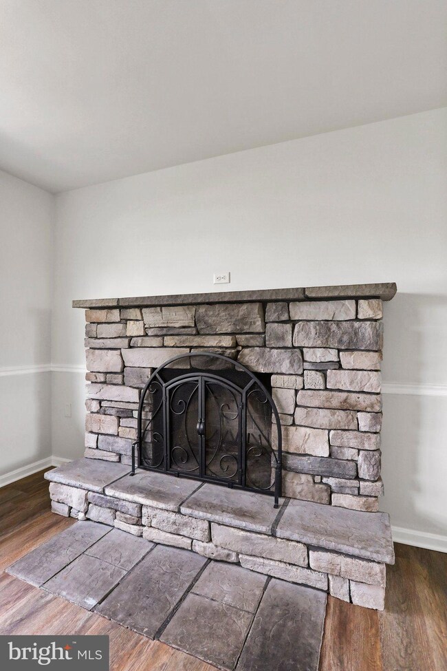 12264 Malissa Dr, Greencastle, PA 17225 - photo 6