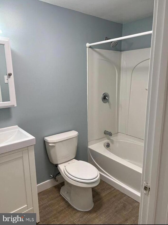 738 Shore Rd unit B, Somers Point, NJ 08244 - photo 5