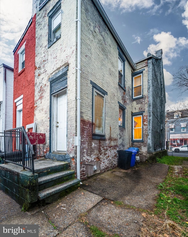 419 N 2nd St, Reading, PA 19601 - photo 4