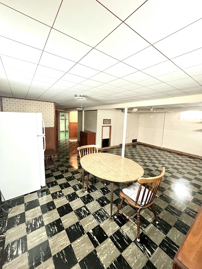 1531 Bryn Mawr Ave, Mount Pleasant, WI 53403 - photo 6