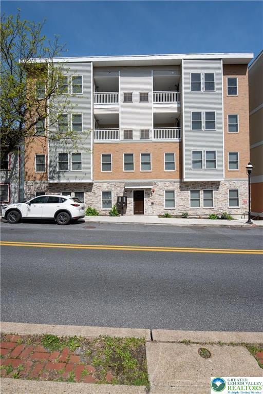 623 Walnut Ave unit C2, Easton, PA 18042 - photo 2