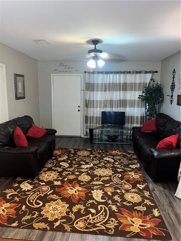 304 Forest Ave, Pineville, LA 71360 - photo 2