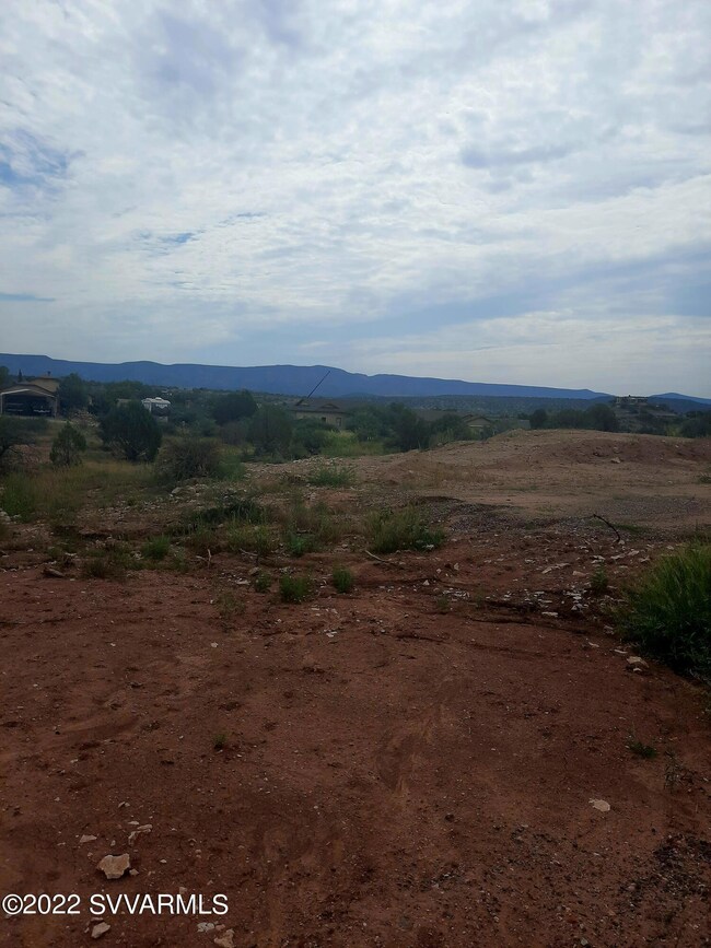 Chris pics of lots 4&5 on Robin Lynn