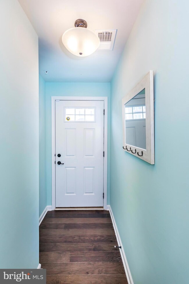 9511 Watts Rd, Owings Mills, MD 21117 - photo 3