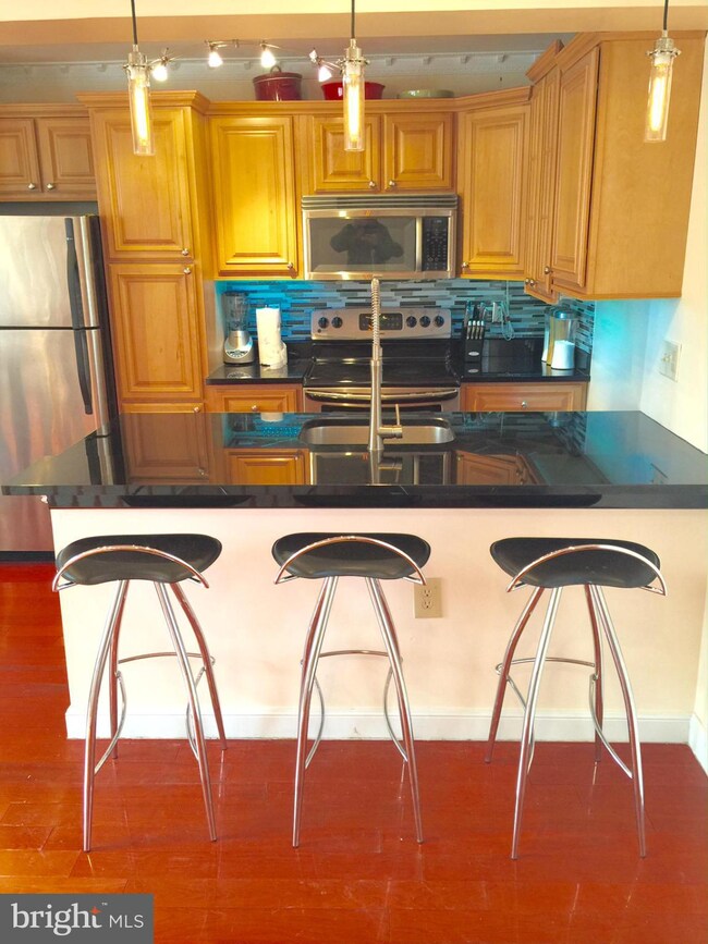 2911 8th St SE unit 1102, Washington, DC 20032 - photo 5