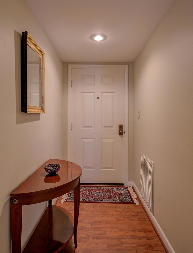 004-339330-DSC00056_57_58_59_60_8619051