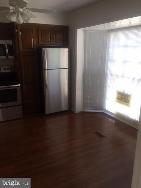 607 N Armistead St unit 607, Alexandria, VA 22312 - photo 5