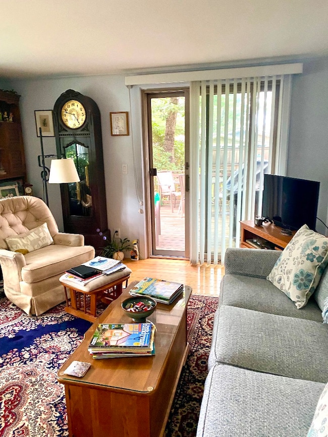 59 Brush Pond Rd, Oak Bluffs, MA 02557 - photo 4