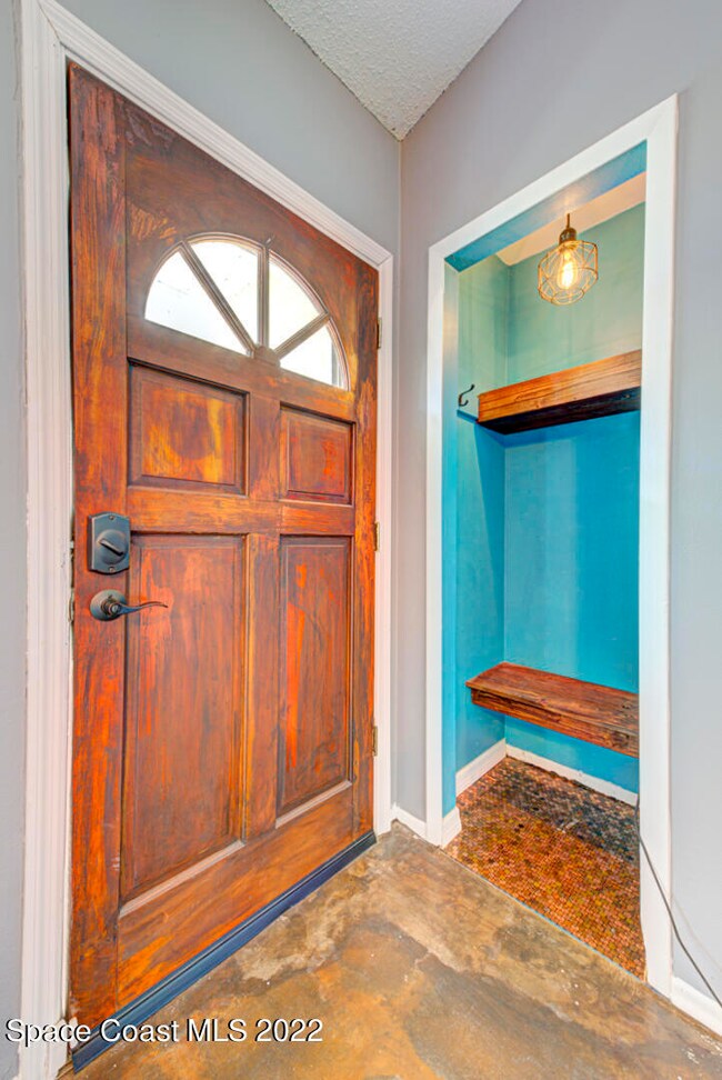 front door & nook