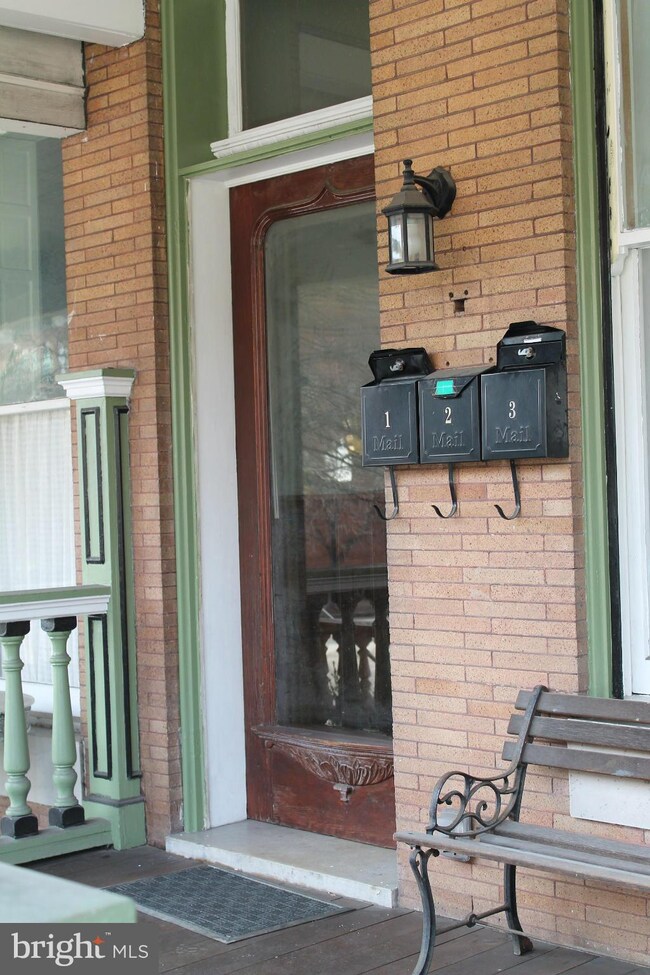 2808 N Calvert St unit 1, Baltimore, MD 21218 - photo 2