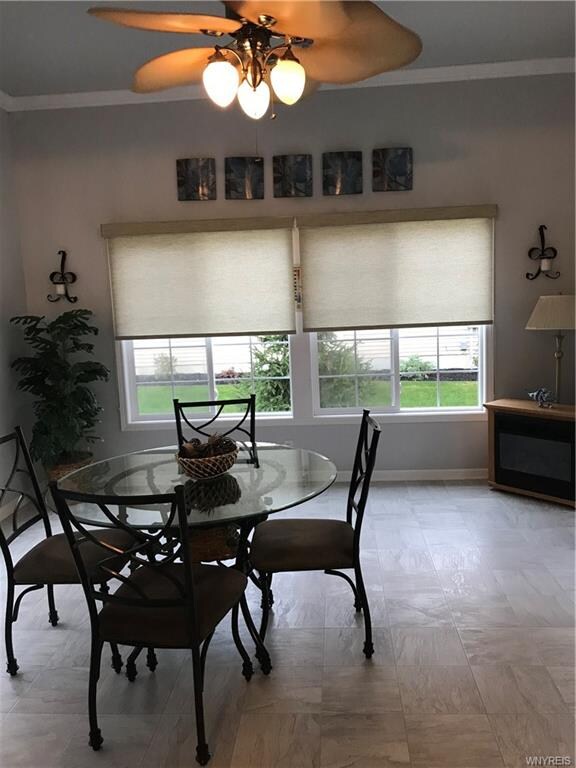 All season heated sunroom!
