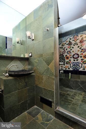 6614 Dearborn Dr, Falls Church, VA 22044 - photo 6