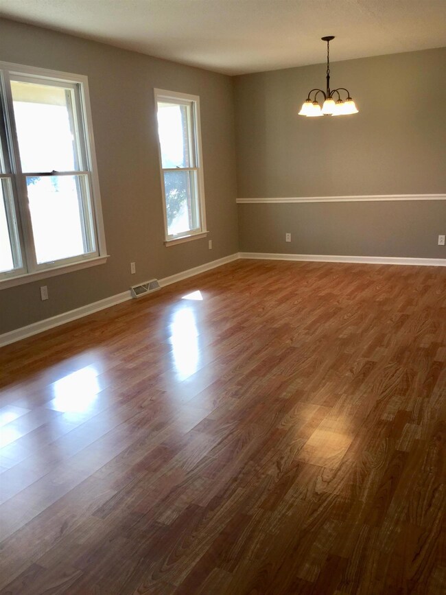 1201 Fairfield Pike, Shelbyville, TN 37160 - photo 6