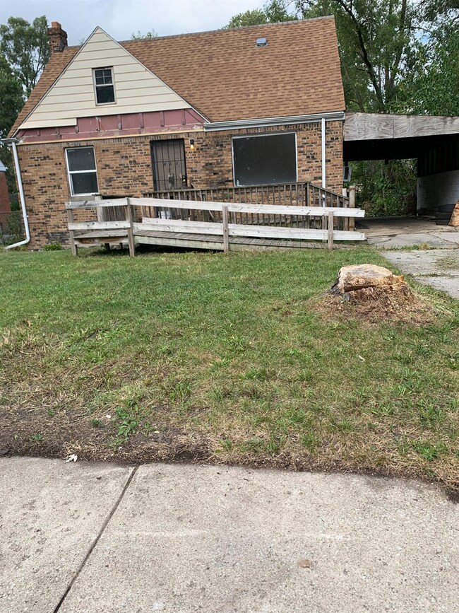832 E 45th Ave, Gary, IN 46409 - photo 2
