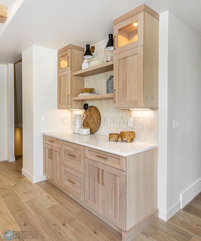 Kitchen Dry Bar