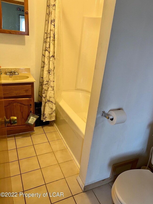 153 E Columbus Ave, Pittston, PA 18640 - photo 6