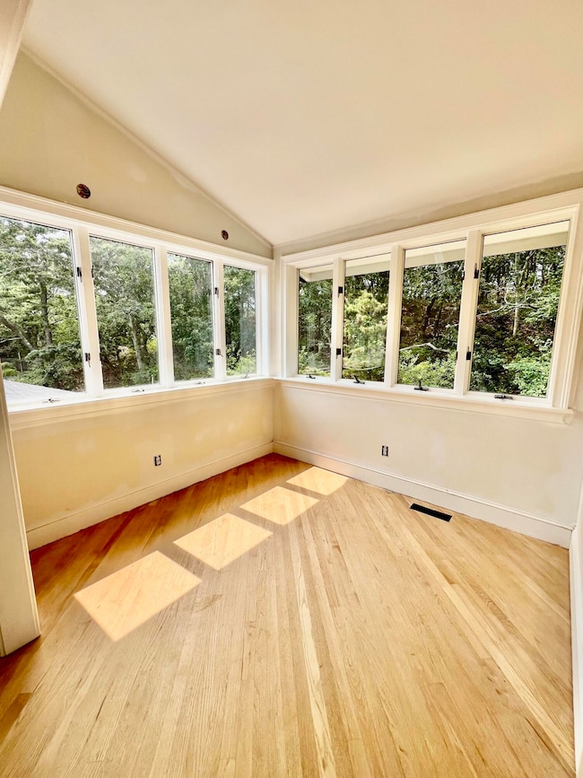 86 Harry Kemp Way unit 2, Provincetown, MA 2657 - photo 4