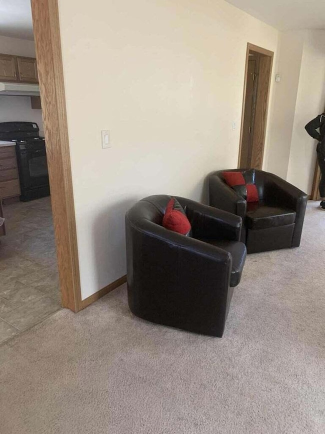 2140 N 27th St, Milwaukee, WI 53208 - photo 2