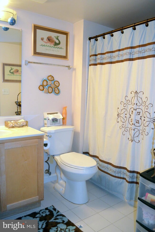 7923 Eastern Ave unit 802, Silver Spring, MD 20910 - photo 6