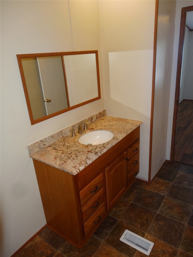 33110 Mckinley Cir, Magnolia, TX 77354 - photo 6