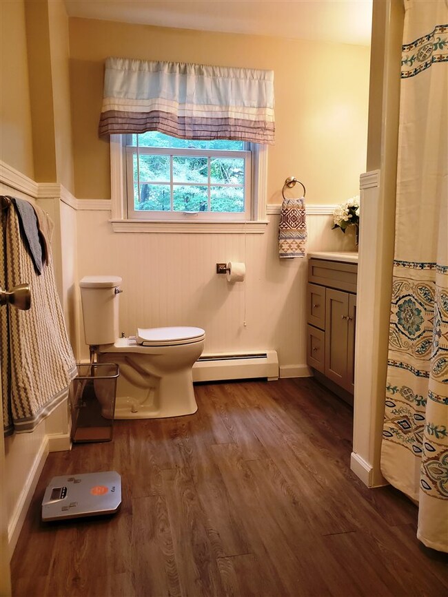 6 Brookview Dr, Derry, NH 03038 - photo 6