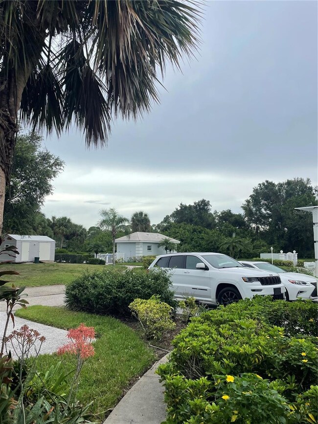 236 Cerromar Way S unit 40, Venice, FL 34293 - photo 5