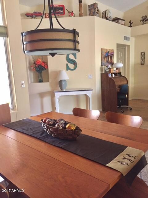 8374 W Oraibi Dr, Peoria, AZ 85382 - photo 5