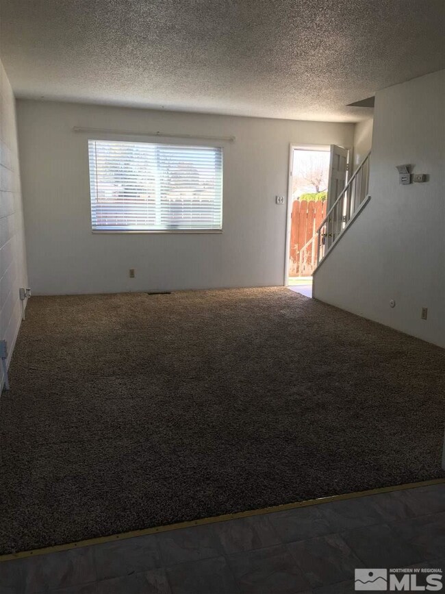 521 C St unit 4, Sparks, NV 89431 - photo 2