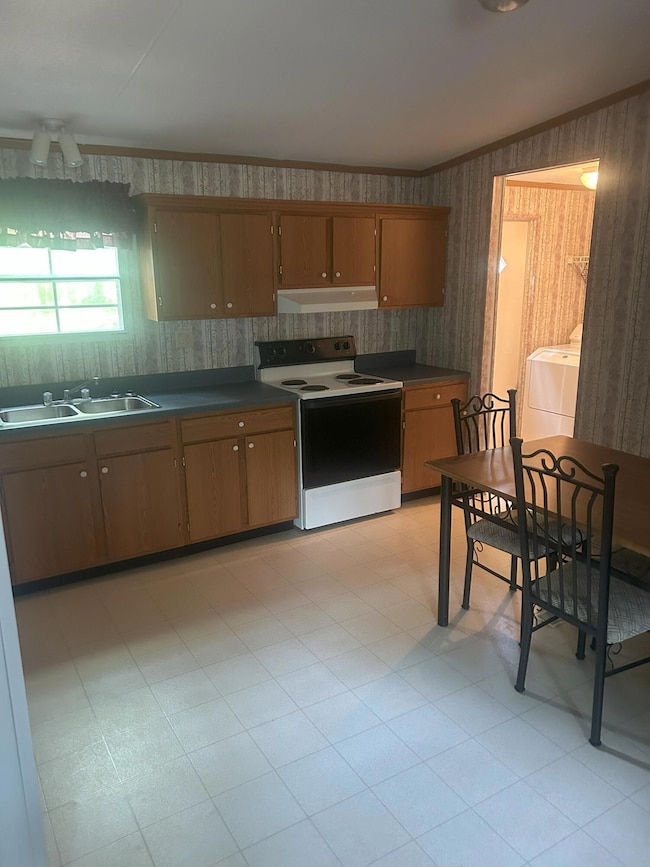 126 Rocky Pointe Rd, Prosperity, SC 29127 - photo 7