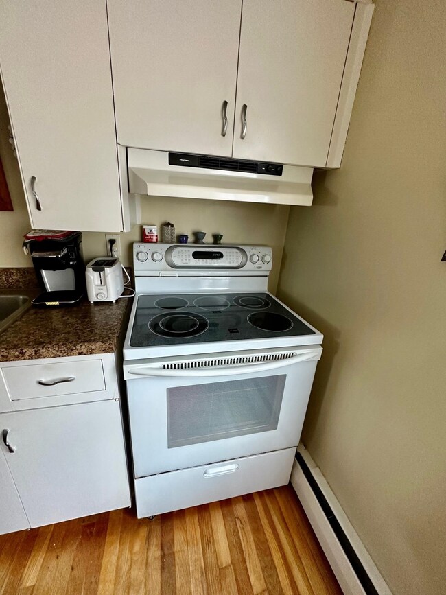 10 Bert St unit 2, Hooksett, NH 03106 - photo 5