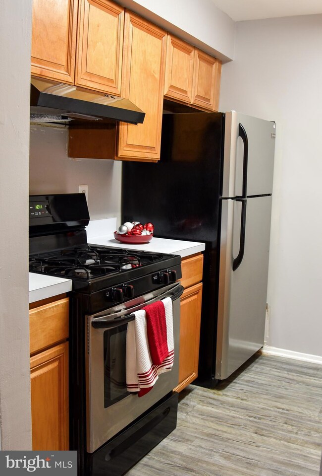 118 Mountain Rd unit 2B, Glen Burnie, MD 21060 - photo 7