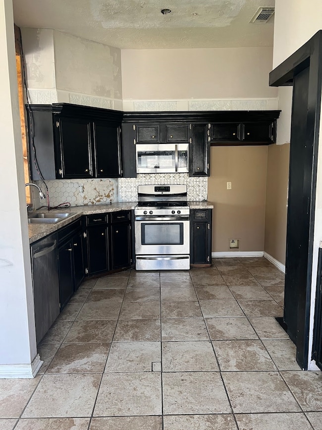 1019 Western Springs Dr, Katy, TX 77450 - photo 7