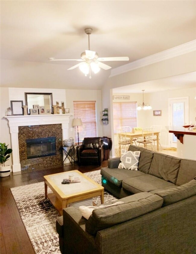 423 Brandon Loop, Springdale, AR 72762 - photo 4