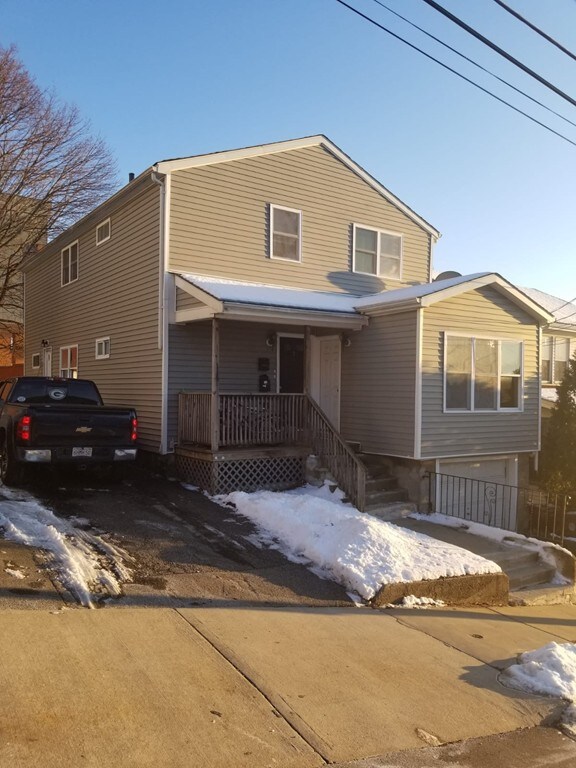 7 Russell St, Everett, MA 02149 - photo 3