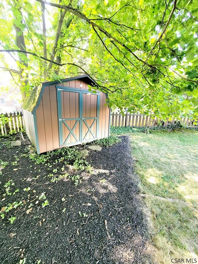 1474 Paulton St, Johnstown, PA 15905 - photo 6