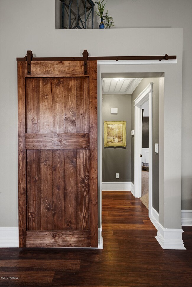 2210LoblollyCourt-07
