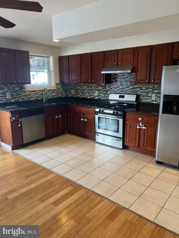 6306 Leonard St, Philadelphia, PA 19149 - photo 2