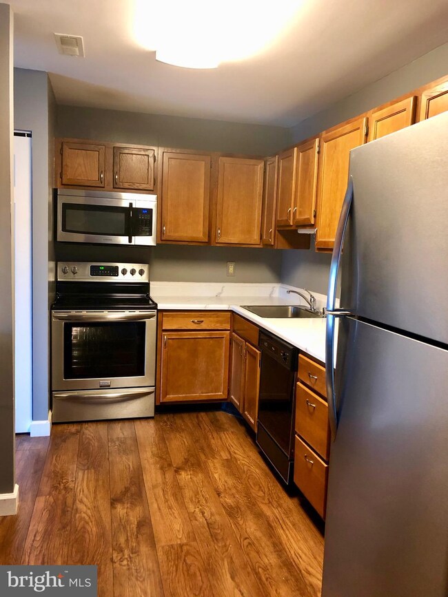 3800 Wean Dr unit 3B, Nottingham, MD 21236 - photo 6