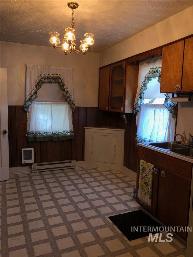 1235 Schodde Ave, Burley, ID 83318 - photo 6