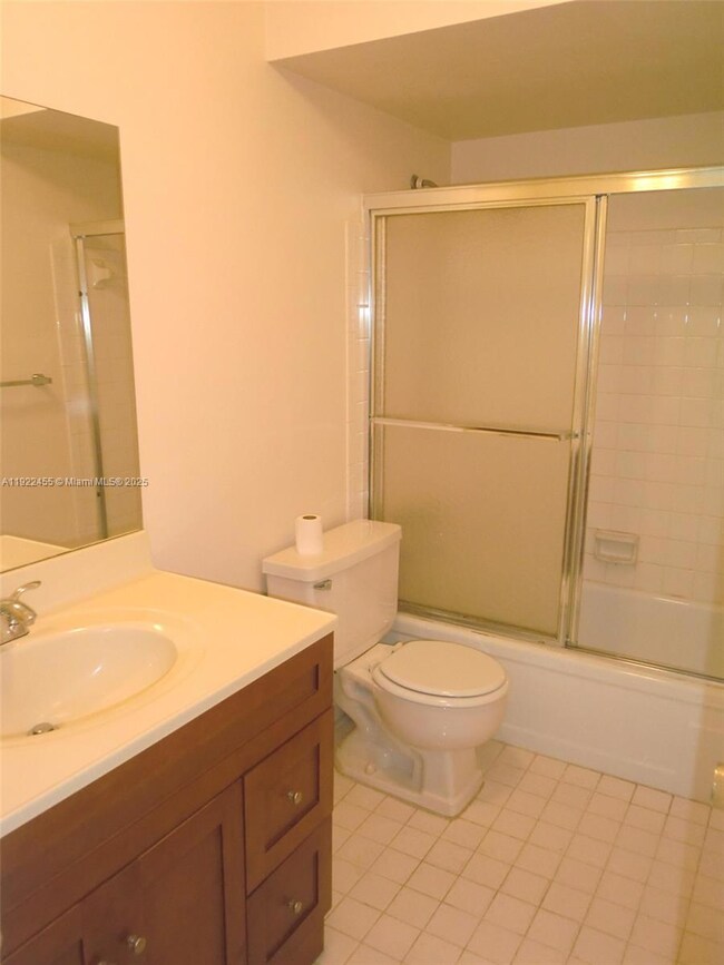 233 NE 14th Ave unit 402, Hallandale Beach, FL 33009 - photo 7