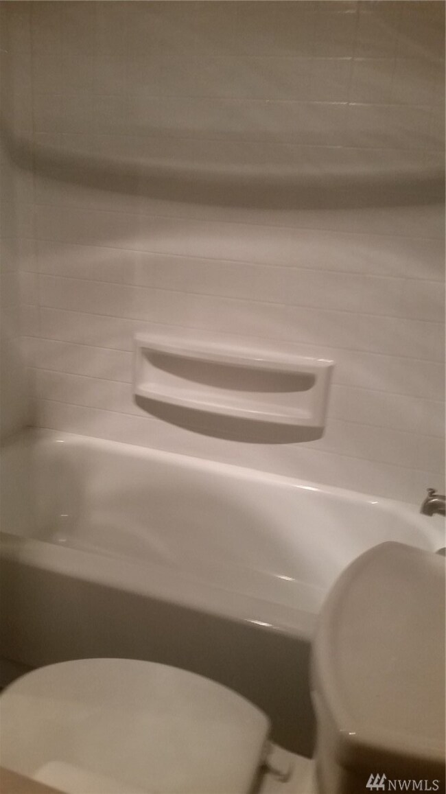 23405 16th Place S unit C302, Des Moines, WA 98198 - photo 5