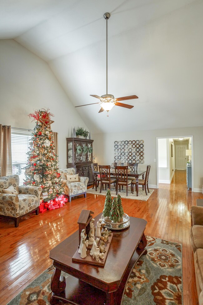 127 Hidden Oaks Dr. HD-7